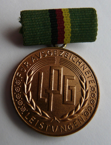 East german medal - german, -fÜr