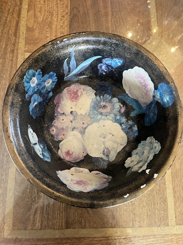 Large vintage enamel bowl - large,