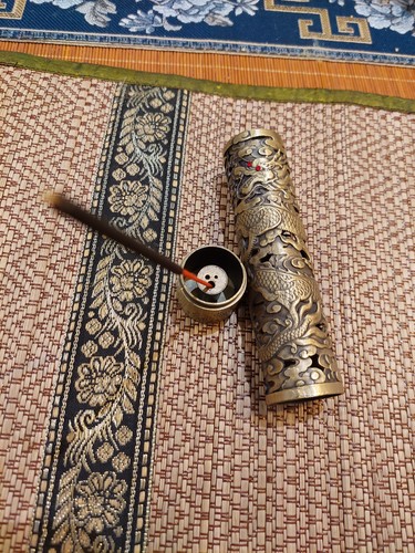 Broze tone dragon pillar - broze,