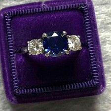 2 Ct Round Blue Sapphire