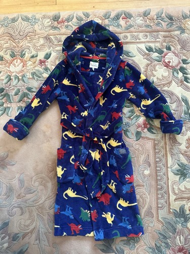 Hardly worn rrp boys - rrp£35,