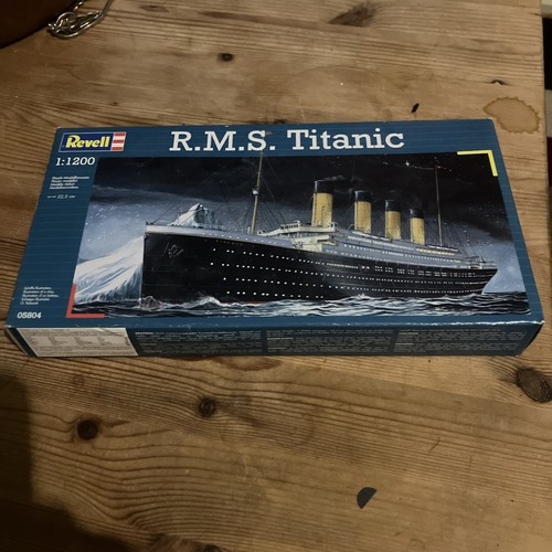 Revell titanic 1 - revell, r.m.s.