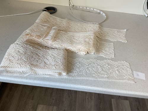 White cotton lace quite few - cotton, a