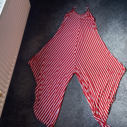 Made italy red white - made, in