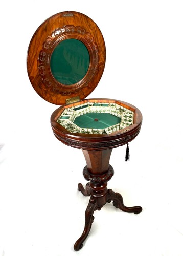 Antique wooden victorian - wooden,