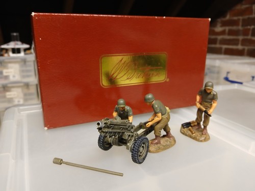 Britains world war - war, squads