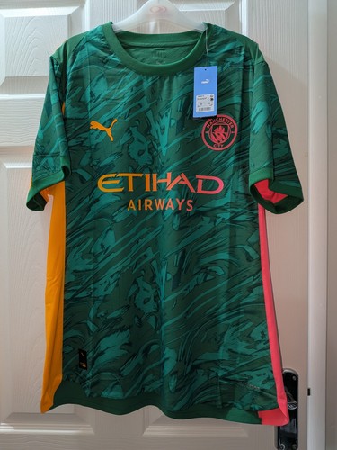 Bnwt player issue manchester - player,
