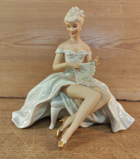 Porcelain Figurine Lady With