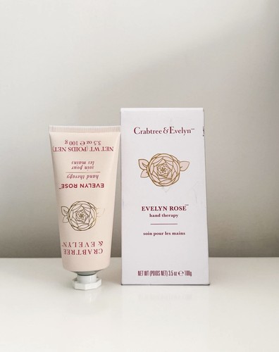Crabtree evelyn - crabtree,