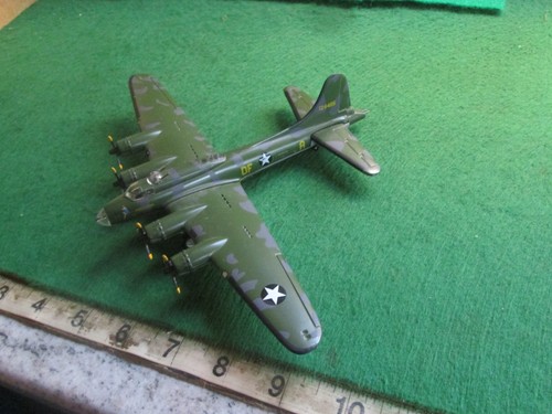 Atlas editions flying - editions, b-17
