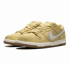 Nike Dunk Low Pro SB Saturn