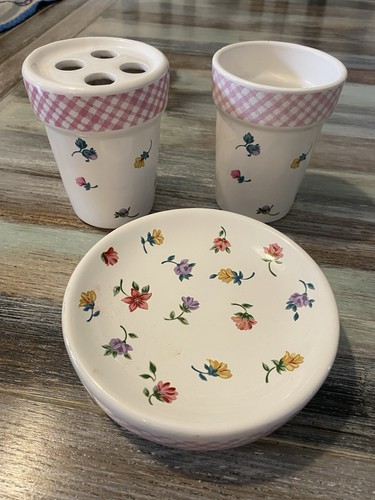 Shabby chic floral pink - chic,