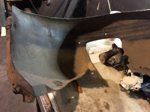 Front right wheel - arch, for