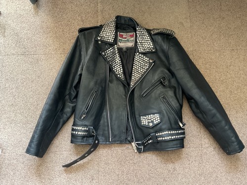 Akaso studded leather - studded,