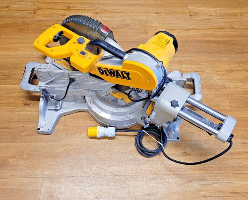 Dewalt sliding mitre saw - dewalt,