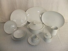 Thomas Germany - Medaillon Gold Band (thin line) - modern fine bone china 8F3C #