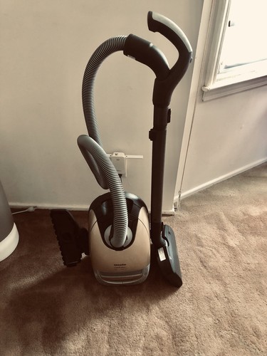 Miele vacuum celebration - miele,
