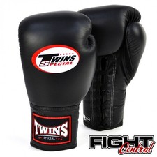 Twins Pro Lace Up Boxing