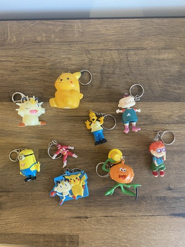 Vintage figures key rings - figures,