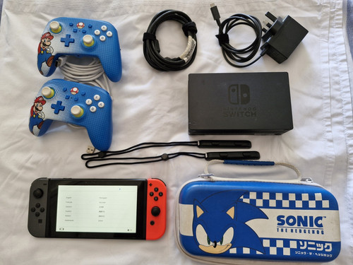 Nintendo switch console - nintendo, v1