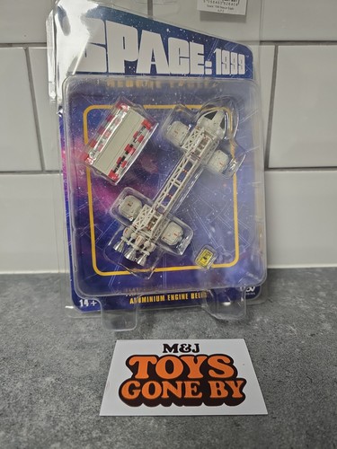 Sixteen space 1999 rescue - 12,