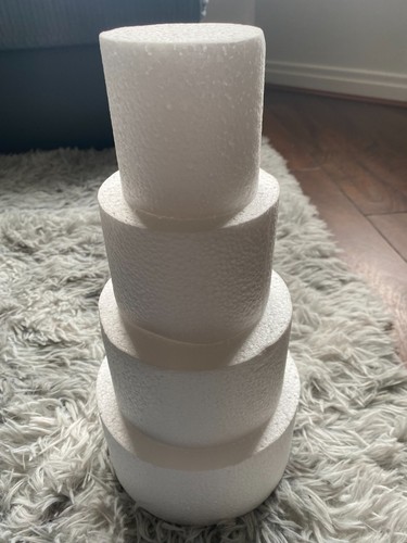 Small round cake dummies - round,
