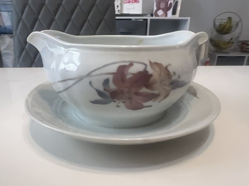 Vintage anatole gravy - gravy, boat