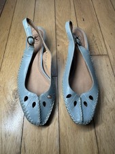 Excellent Condition: K By