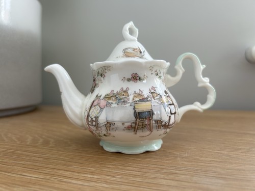 Royal doulton brambly - royal, hedge