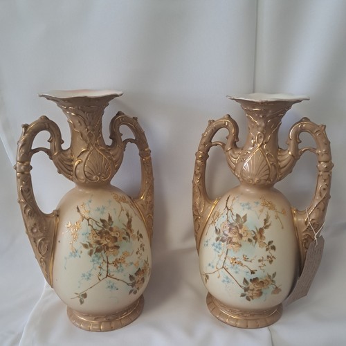 Pair c1900 art - art, hand
