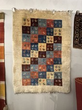 Middle eastern hand knotted - middle,