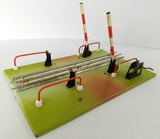 O Gauge MERKUR - 3 Rail Electric Level Crossing with Working Barriers