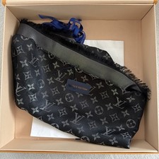 Ladies Monogram Louis Vuitton