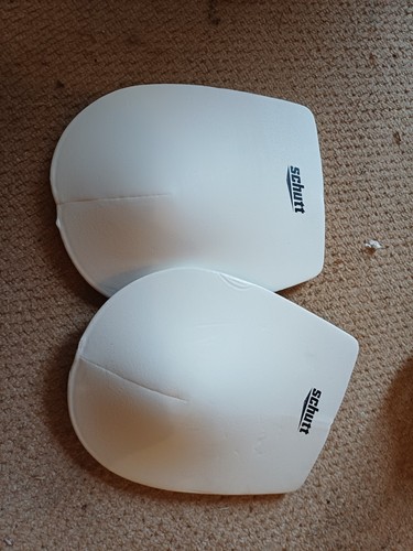 Schutt large knee - large, for