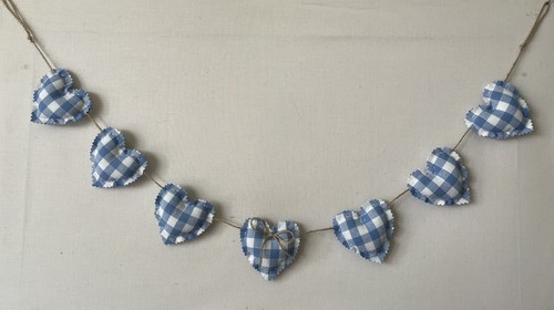 Heart garland bunting laura - in,