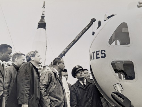 Nasa space capsule - space, mercury