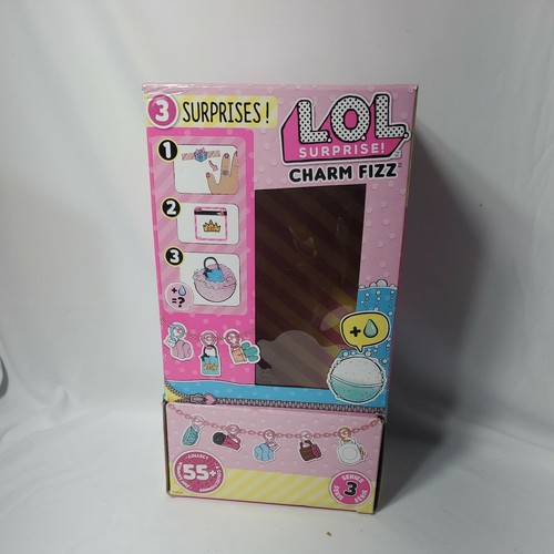 Surprise series 3 charm - 3,