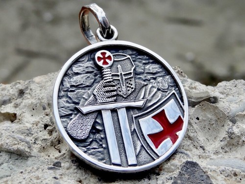 New knights templar pendant - new,