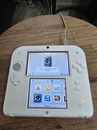 Nintendo 2ds white red tested - 2ds,