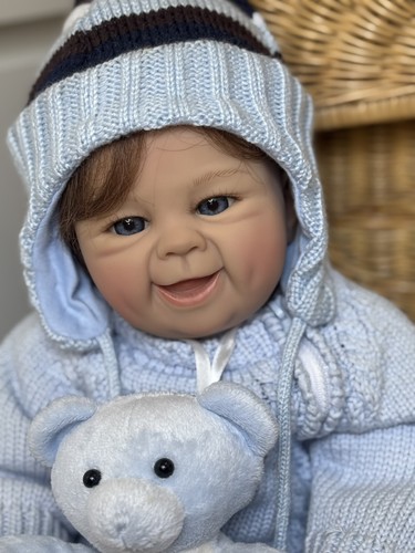 Artist doll benjamin - artist,