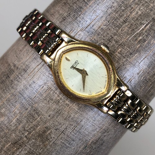 Vintage seiko women v400 - vintage,