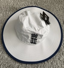 BRAND NEW Official England