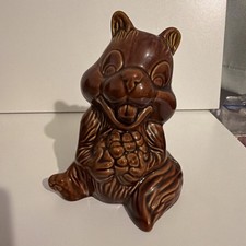 Sylvac chipmunk squirrel money - sylvac,