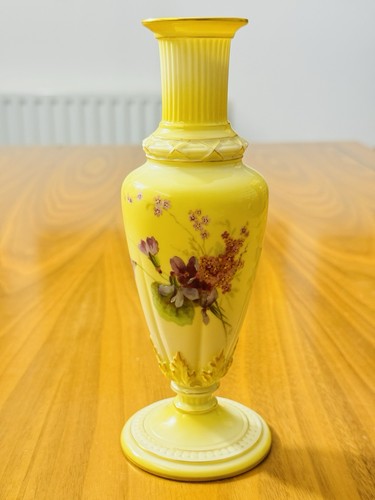 Antique royal worcester - antique, hand