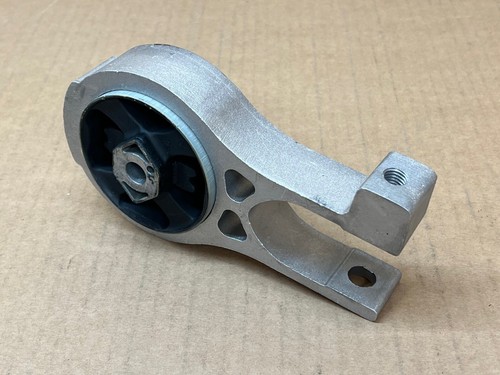 Rear lower engine gearbox - rear,