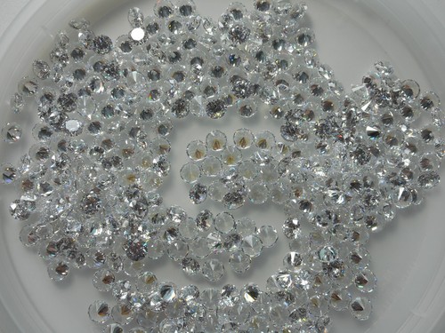 5mm round white cubic zirconia