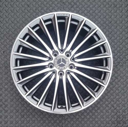 Mercedes benz genuine - genuine, amg