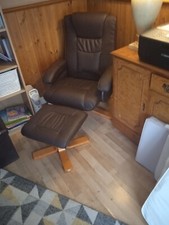 Electric Vibrating Massage Chair And Stool
