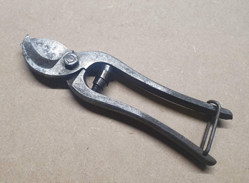 Vintage parrot beaked - vintage,