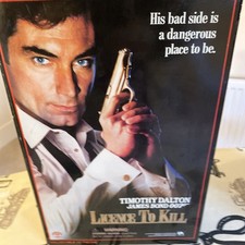 Sideshow James Bond Licence To